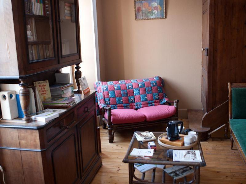 Le Relais Du Passe-Heures Cenans Luaran gambar